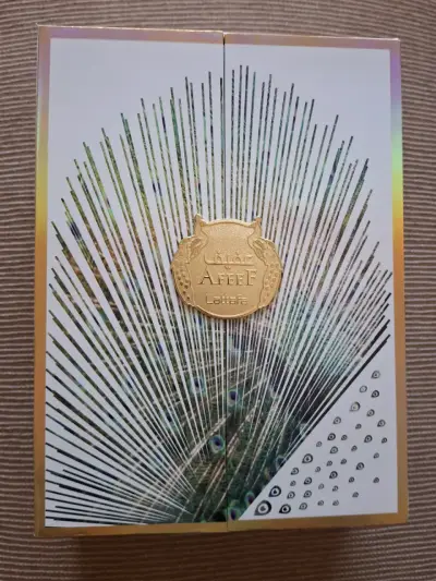 Perfume Afef Lattafa con diseño elegante - miniatura 1