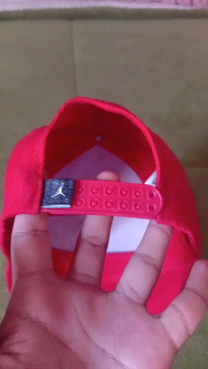 Gorra roja Jordan ajustable unisex - 2