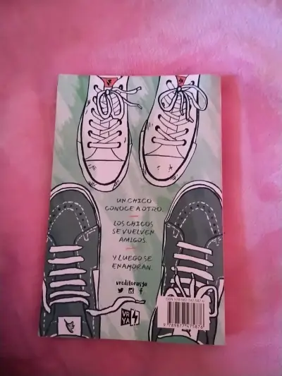 Heartstopper Tomo 1 de Alice Oseman - miniatura 2