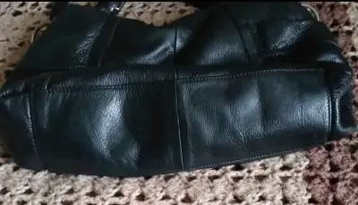 Cartera de cuero negro grande - miniatura 3