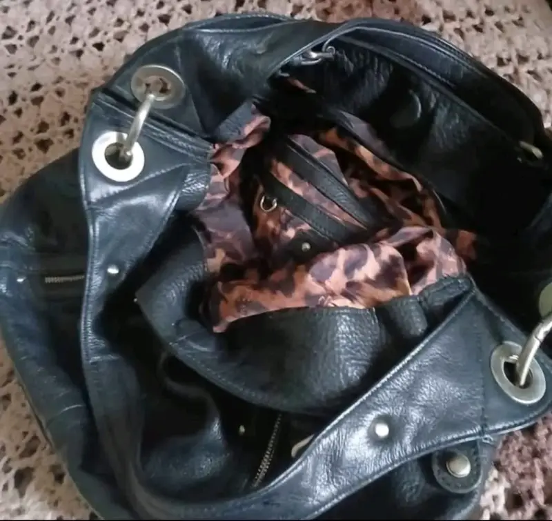 Cartera de cuero negro grande - 4