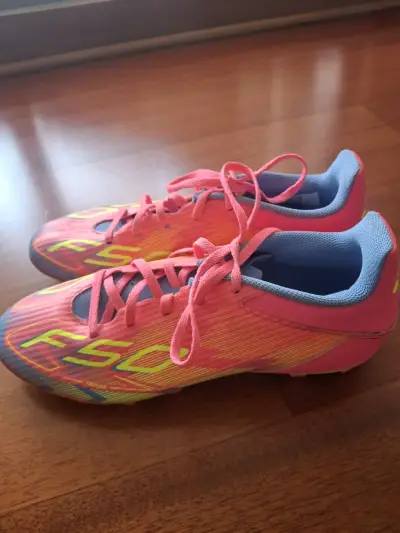 Zapatos de fútbol F50 League multiterreno rosados - miniatura 1