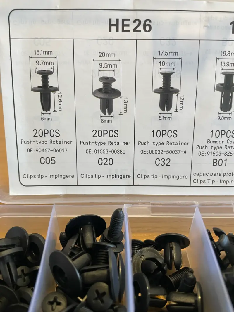 Set de 100 Sujetadores Plásticos para Automóvil - 2