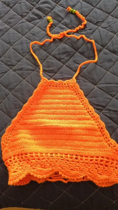 Top tejido a crochet color naranja - miniatura 1