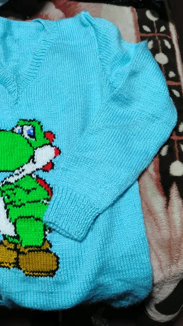 Suéter tejido calips con diseño de personaje yoshi - 2