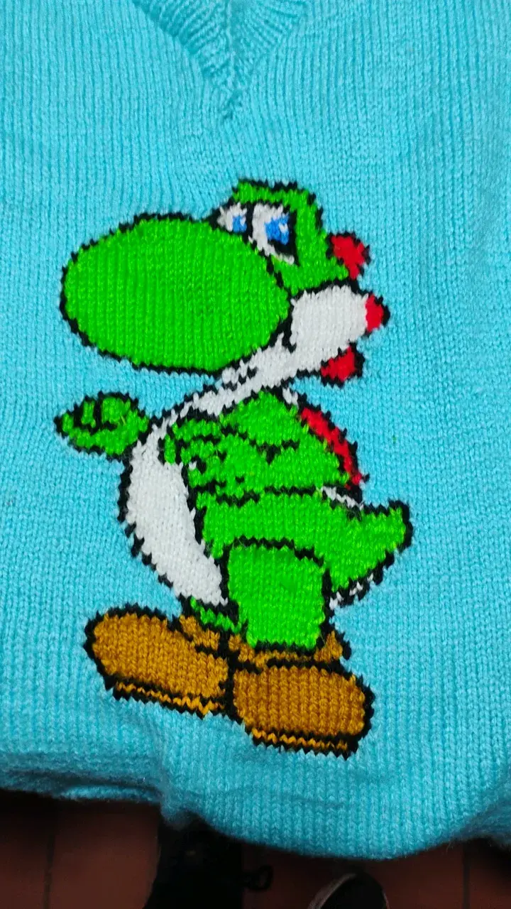 Suéter tejido calips con diseño de personaje yoshi - 3