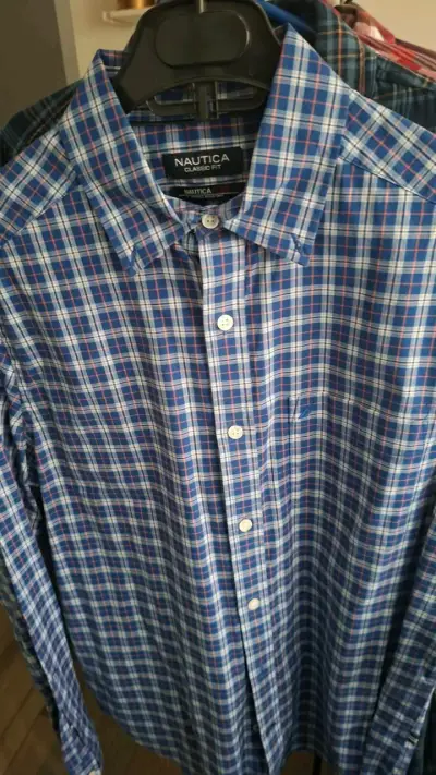 Camisa marcas famosas - miniatura 3