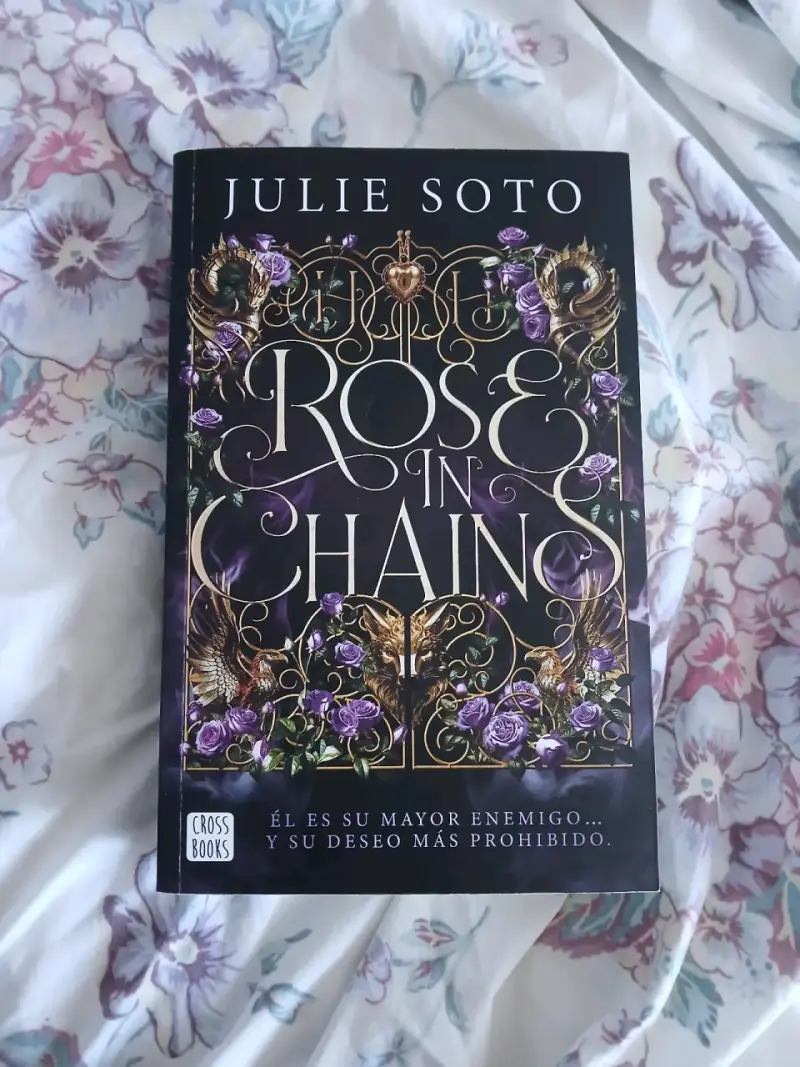 Libro 'Rose in Chains' de Julie Soto