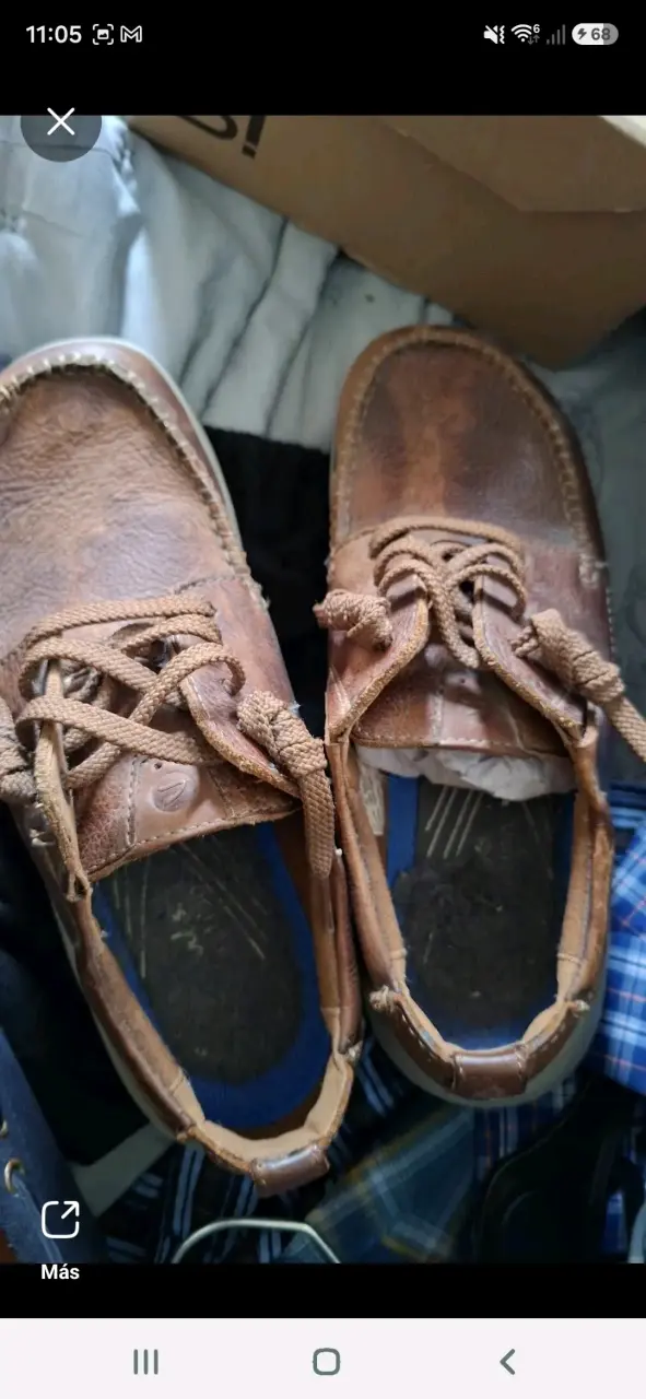 Zapatos de cuero marrón para hombre