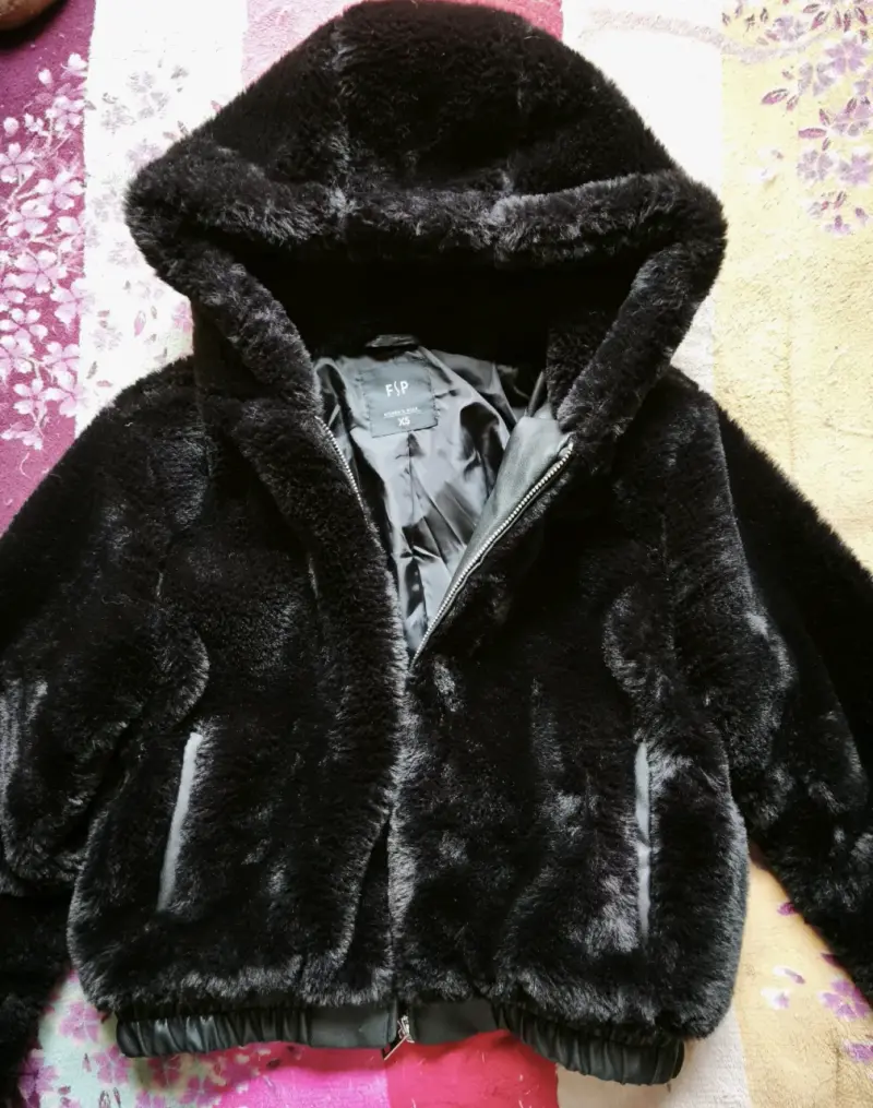 Chaqueta juvenil negra - 1