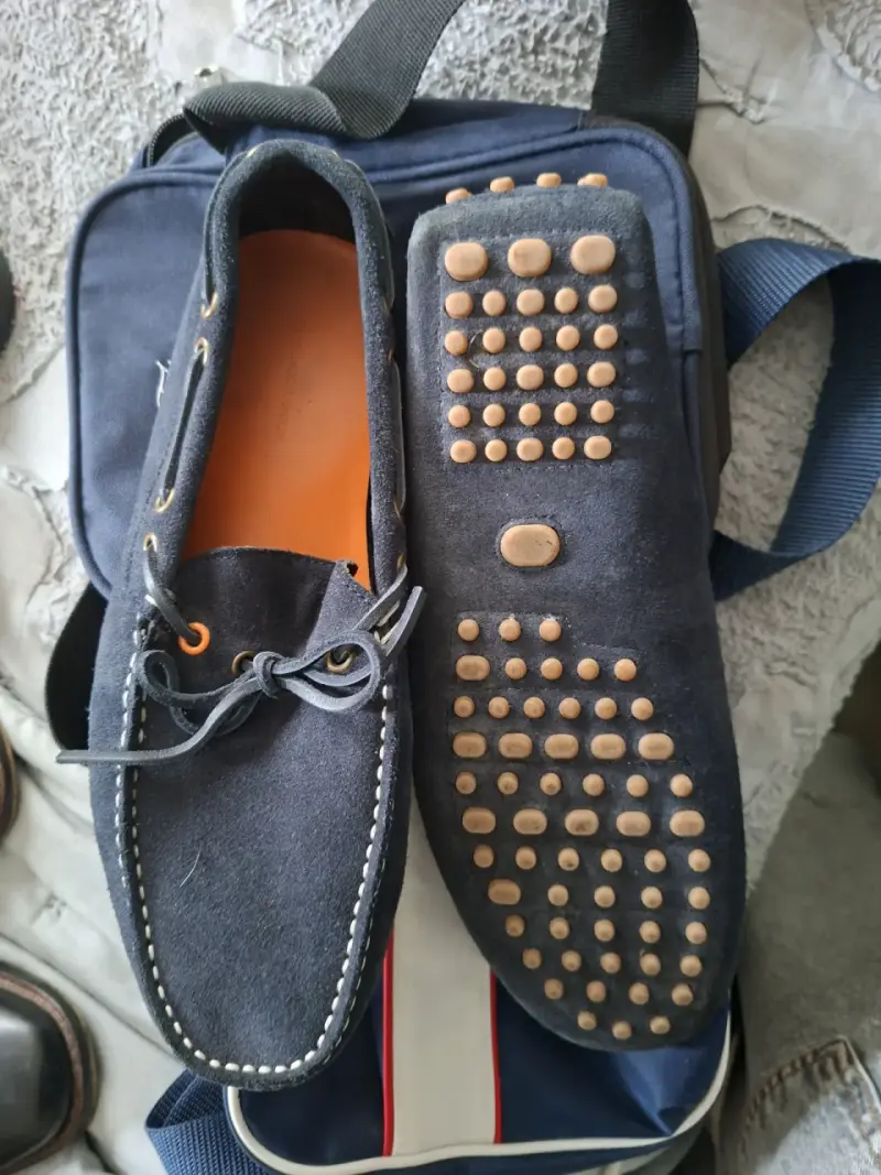 Mocasines de cuero azul marino con plantilla naranja - 2