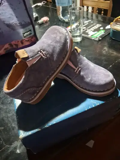 Zapatos de gamuza morado ,niña número 22 - miniatura 1
