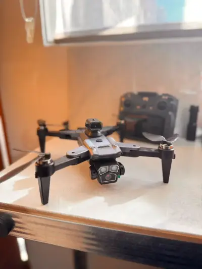 Drone plegable con cámara HD y control remoto - miniatura 3