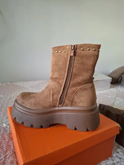 Botines de gamuza marrón con hebillas y plataforma - miniatura 4