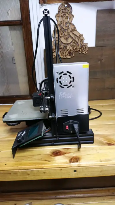 Impresora 3D Ender con pantalla LCD - miniatura 1