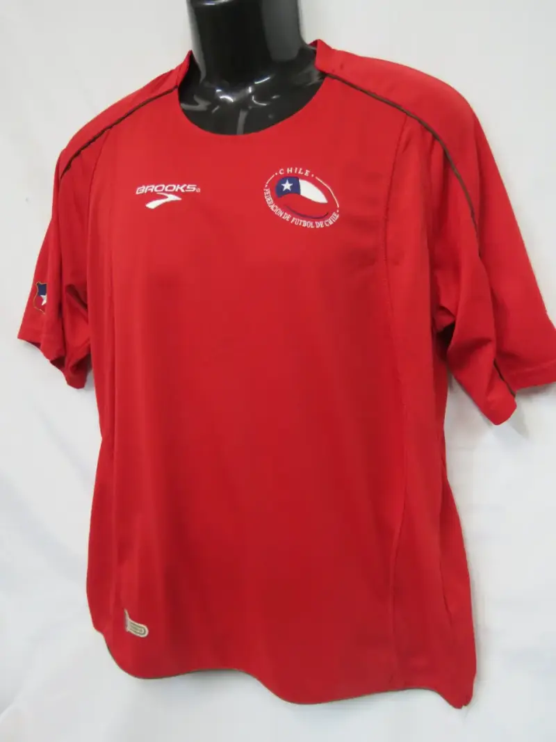 Camiseta Roja Brooks Valdivia 10 TALLA M - 4