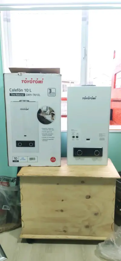 Calefón Toyotomi 10L Tiro Natural - miniatura 1