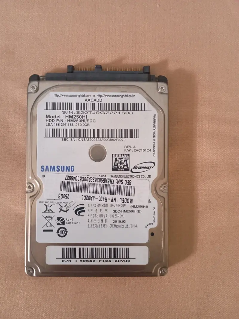 Disco duro Samsung 250GB usado notebook - 2