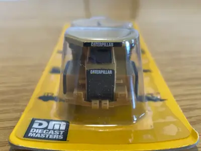 Llavero Camión Miniatura Caterpillar 770 - miniatura 3