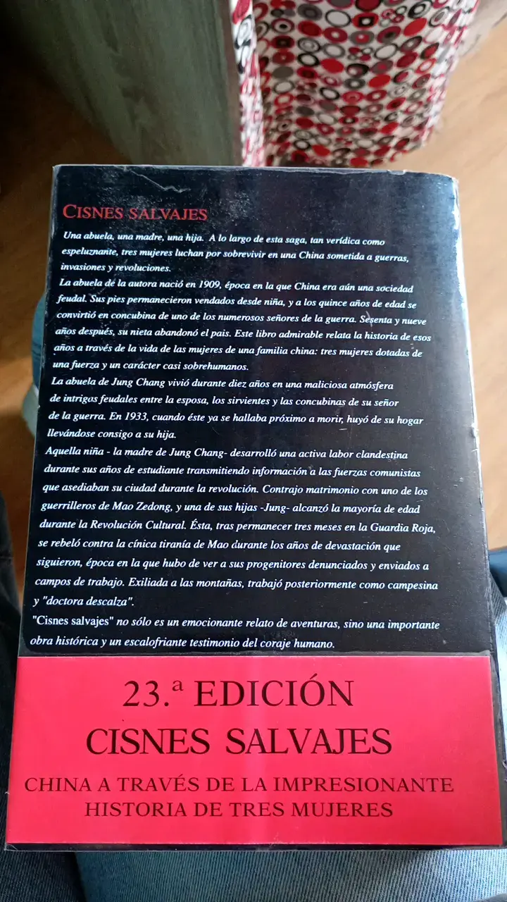 Libro Cisnes Salvajes de Jung Chang - 2