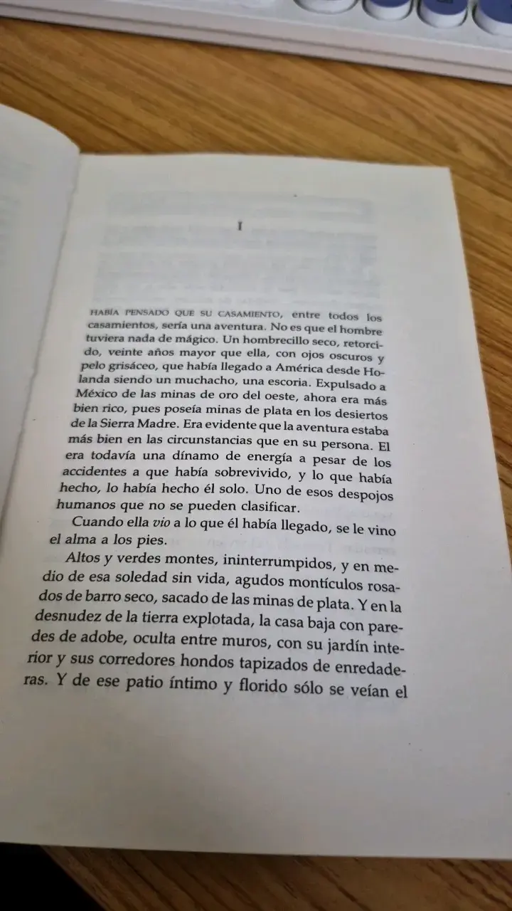 Libro 'Una Mujer Partió a Caballo' de D.H. Lawrence - 2