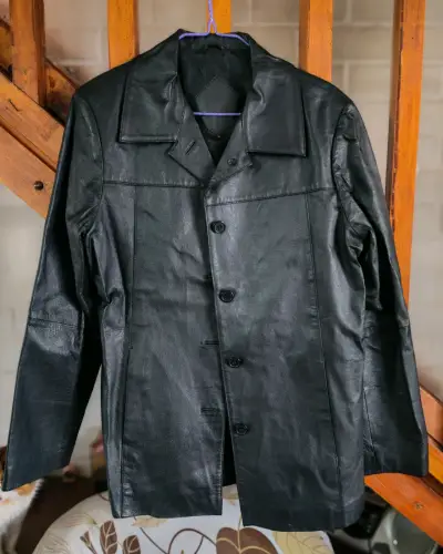 Chaqueta de cuero negra para mujer French Connecti - miniatura 1