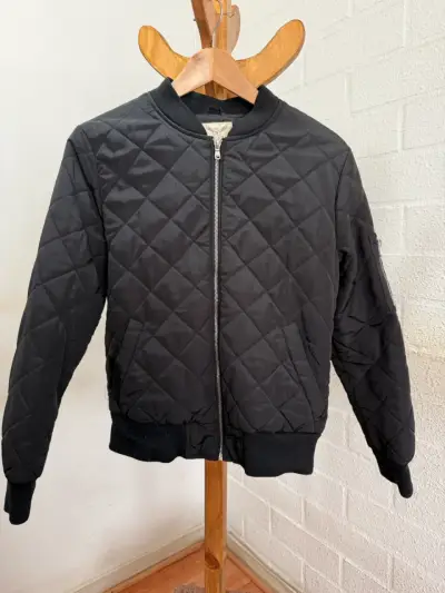 Chaqueta bomber acolchada negra - miniatura 1