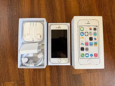 iPhone 5S con accesorios y caja original - miniatura 2