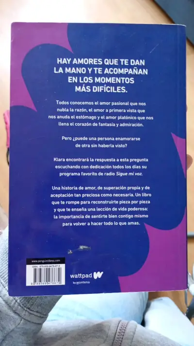 Libro 'Sigue Mi Voz' de Ariana Godoy - miniatura 2