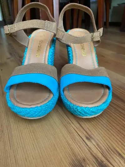 Sandalias de cuero turquesa  y marrón para mujer - miniatura 6
