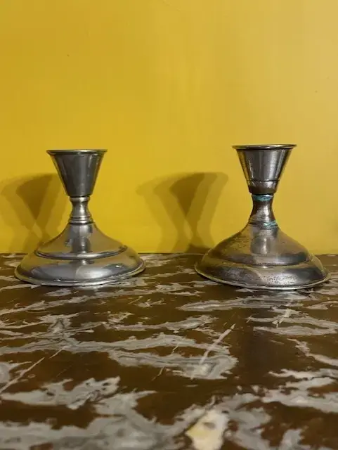 Par de candelabros de metal vintage - 4