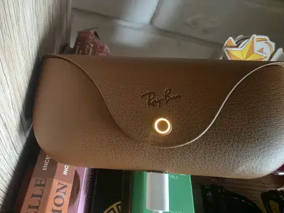 Gafas Inteligentes Ray-Ban Meta con Estuche - miniatura 3