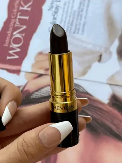 Labial Revlon Super Lustrous Black Cherry 640 - miniatura 5