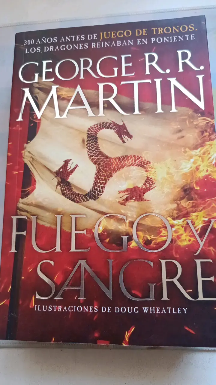 Libro Fuego y Sangre de George R.R. Martin - 1