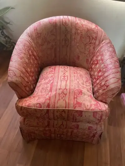 Sillón vintage tapizado en tela roja y ocre - miniatura 6