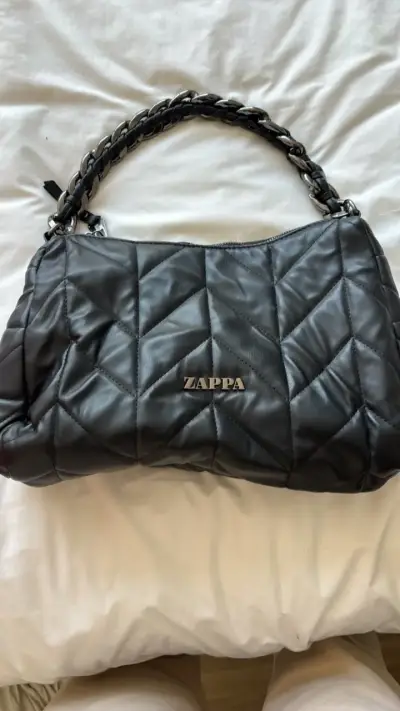Cartera negra acolchada Zappa con asa trenzada - miniatura 1