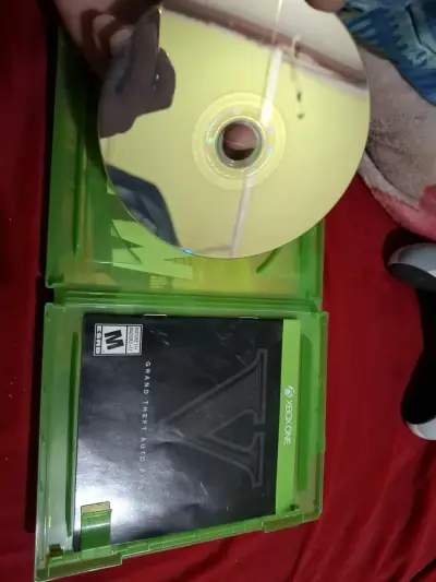 Juegos Xbox One Grand Theft Auto V y Minecraft - miniatura 3