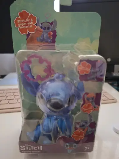 Figura de juguete Stitch Squishy Friends - miniatura 1