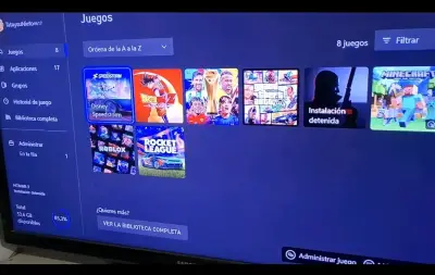 Consola de videojuegos con juegos digitales - miniatura 1