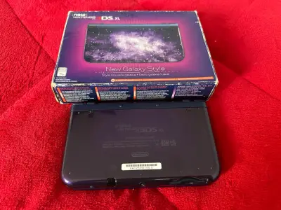 Consola Nintendo 3DS XL Galaxy Edition - miniatura 5