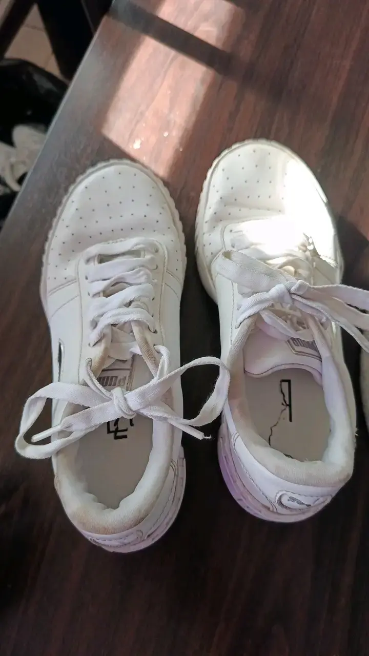 Zapatillas deportivas blancas Puma para mujer - 4