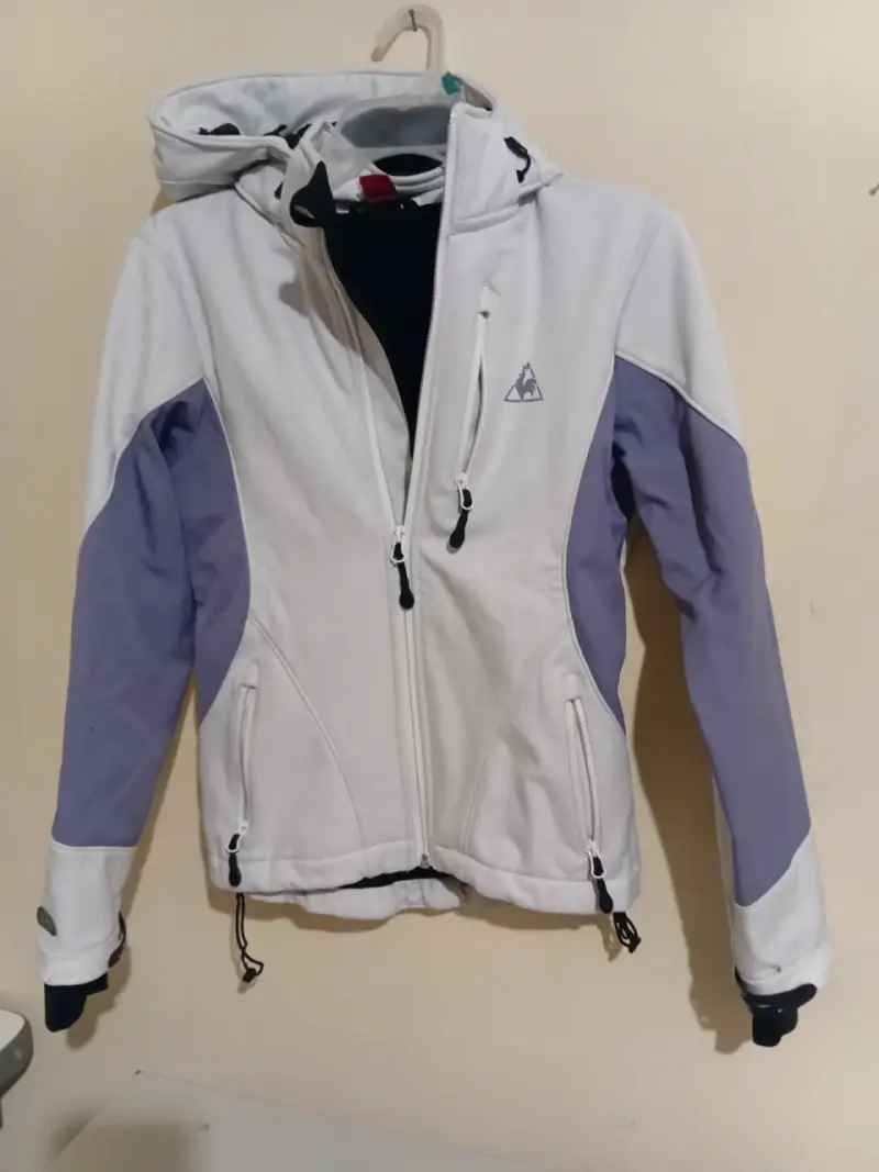 Chaqueta deportiva blanca con capucha Le Coq Sportif - 9