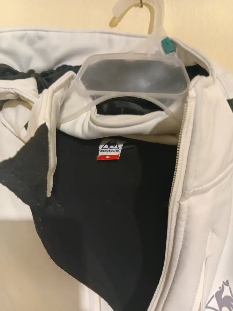 Chaqueta deportiva blanca con capucha Le Coq Sportif - 10