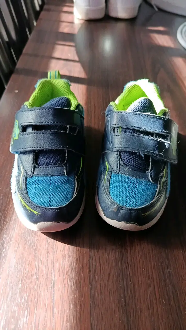 Zapatillas deportivas para niños Skechers azul y verde - 1