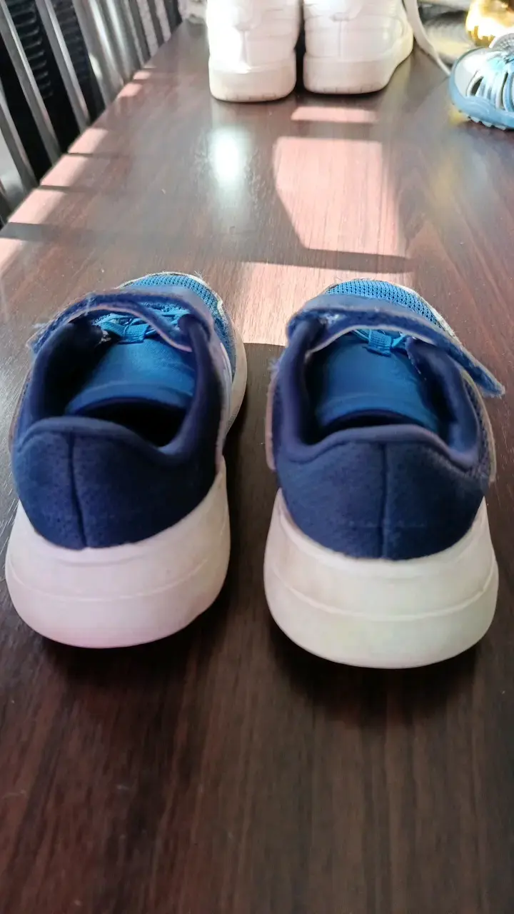 Zapatillas deportivas azules para niños - 1