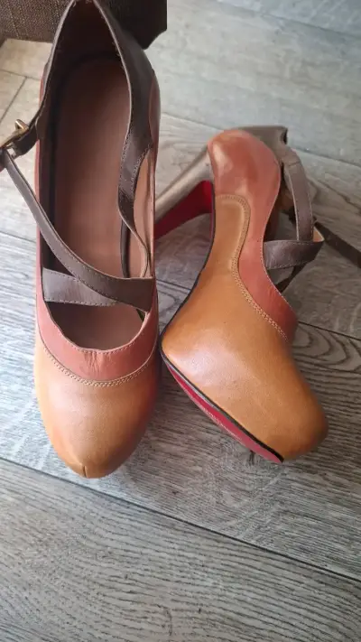 Zapatos de tacón alto multicolor para mujer - miniatura 1