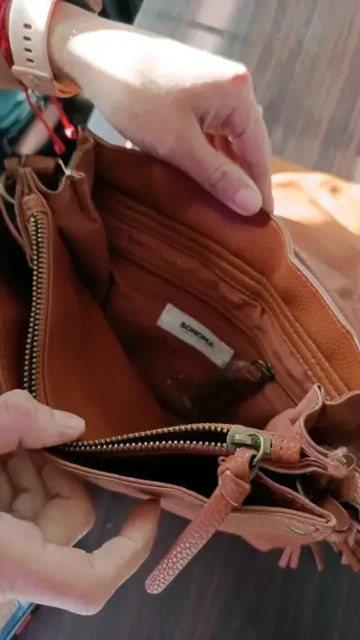 Cartera de cuero marrón con flecos - miniatura 4
