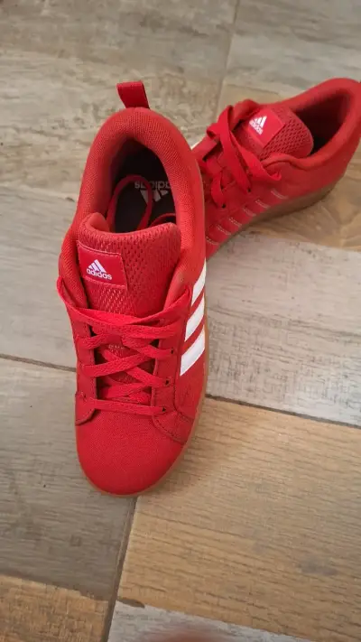 Zapatillas deportivas rojas Adidas para hombre - miniatura 5