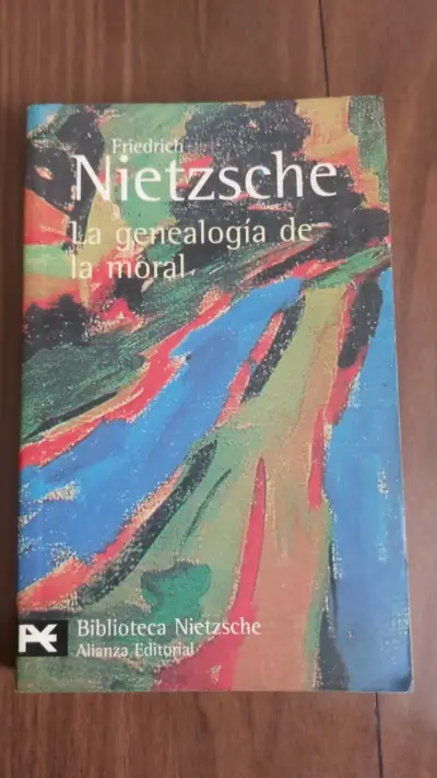 Libro 'La genealogía de la moral' de Nietzsche - miniatura 1