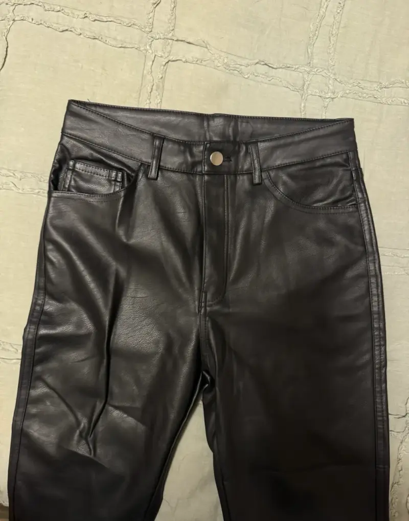 Pantalones de cuero sintético H&M - 2